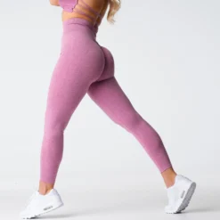 Pastel Pink Scrunch Seamless Leggings