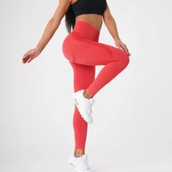 Candy Apple Contour Seamless Leggings -NVGTN Store DSC00045 d964c2a0 90fd 411d beef 07a7ac7a19ad