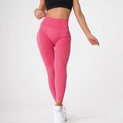 Hot Pink Curve Seamless Leggings -NVGTN Store DSC00047 47d76a95 2261 4062 b707 e219b44ea2e7