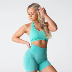 Mint Limitless Ribbed Seamless Halter Bra -NVGTN Store DSC00060 a0973420 1a7d 4daa 886f 85092582ce9d