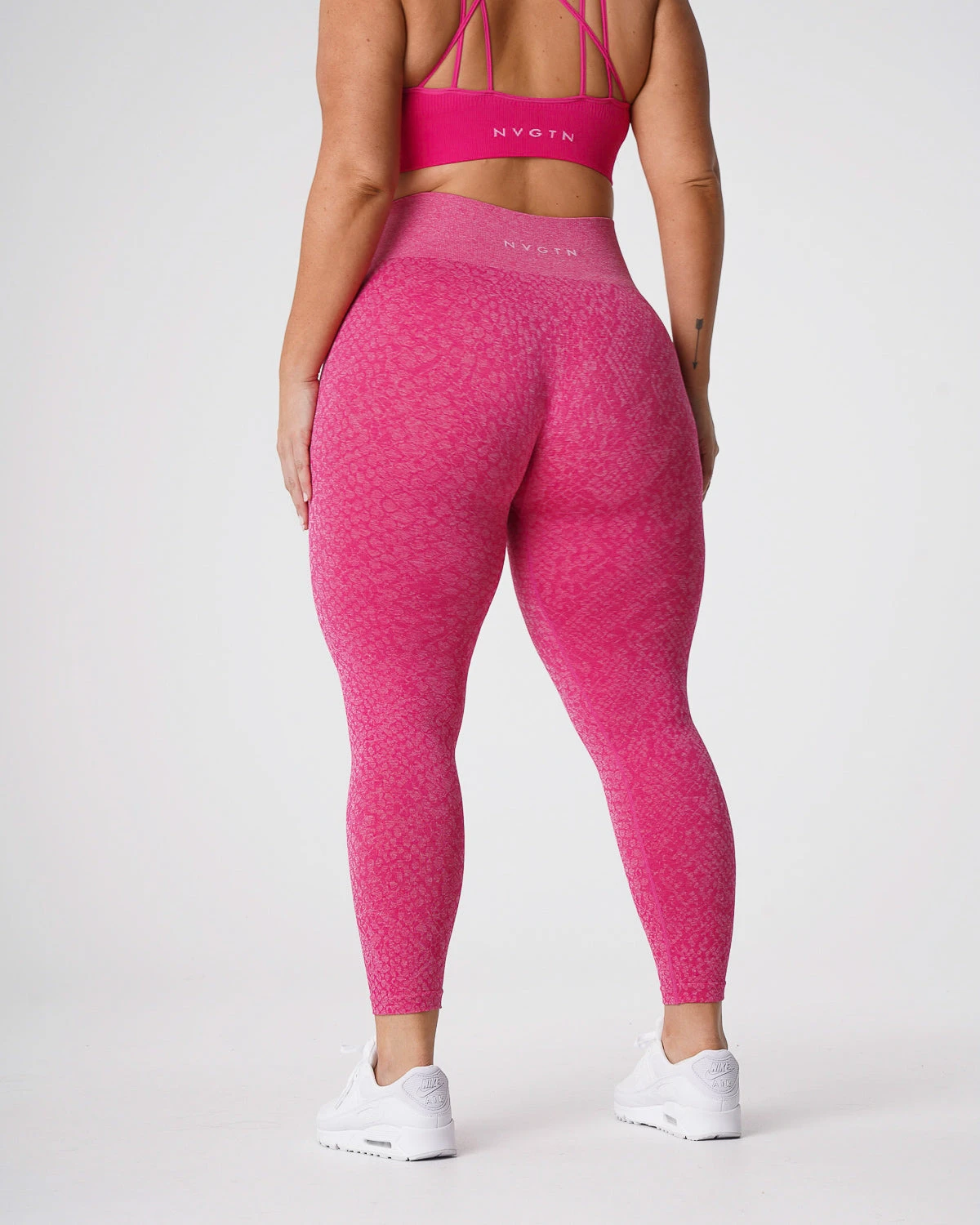 Fuchsia Snakeskin Seamless Leggings 3 Fuchsia Snakeskin Seamless Leggings