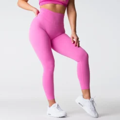 Bubble Gum Pink Signature 2.0 Leggings -NVGTN Store DSC00101 56ac1f4a ea7f 483d af69 e8c994ff1056
