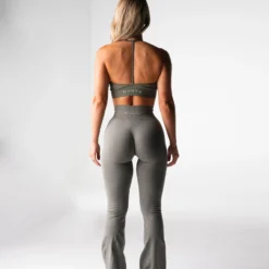 Khaki Green Wander Seamless Bra -NVGTN Store DSC00126