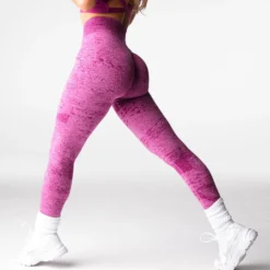 Sugarplum Digital Seamless Leggings -NVGTN Store DSC00218