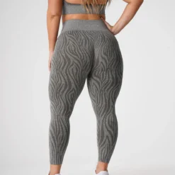 Khaki Green Zebra Seamless Leggings -NVGTN Store DSC00219