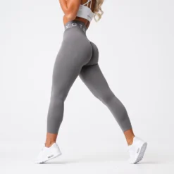 Charcoal Sport Seamless Leggings -NVGTN Store DSC00337