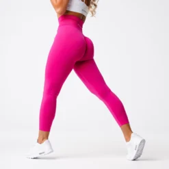 Magenta Solid Seamless Leggings 8 Magenta Solid Seamless Leggings -NVGTN Store DSC00370