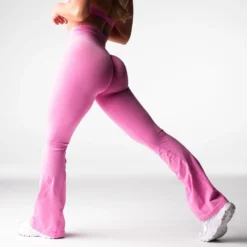 Bubble Gum Pink Iconic Seamless Flare Leggings