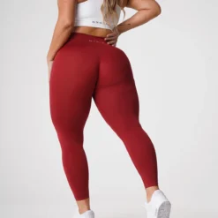 Carmine Solid Seamless Leggings 8 Carmine Solid Seamless Leggings -NVGTN Store DSC00498