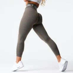 Olive Sport Seamless Leggings 9 Olive Sport Seamless Leggings -NVGTN Store DSC01154