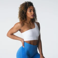 White Passion Seamless Bra 8 White Passion Seamless Bra -NVGTN Store DSC01218 3c8f3664 0cda 437c bb3c d1d09c2013d6