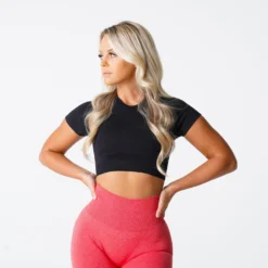 Black Vortex Seamless Bra Top -NVGTN Store DSC01548