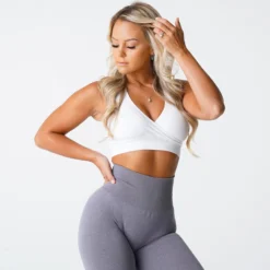 White Pursuit Seamless Bra 8 White Pursuit Seamless Bra -NVGTN Store DSC01562