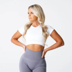 White Vortex Seamless Bra Top -NVGTN Store DSC01565