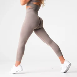 Taupe Shape Seamless Leggings -NVGTN Store DSC01723