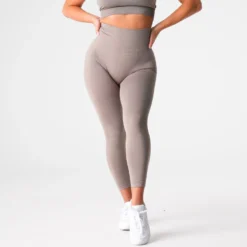 Taupe Shape Seamless Leggings -NVGTN Store DSC01725