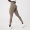 Mocha Scrunch Seamless Leggings -NVGTN Store DSC01795