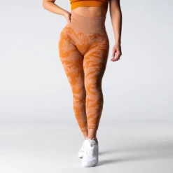 Terracotta Camo Seamless Leggings -NVGTN Store DSC02004