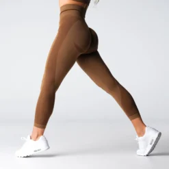 Mocha Contour 2.0 Seamless Leggings -NVGTN Store DSC02055