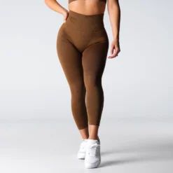 Mocha Shape Seamless Leggings -NVGTN Store DSC02060