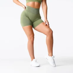 Meadow Pro Seamless Shorts -NVGTN Store DSC02430