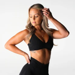 Black Edge Seamless Bra 8 Black Edge Seamless Bra -NVGTN Store DSC02631