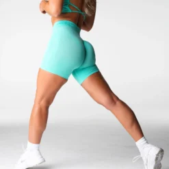 Mint Taper Seamless Shorts -NVGTN Store DSC02712