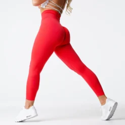Scarlet Solid Seamless Leggings -NVGTN Store DSC02874