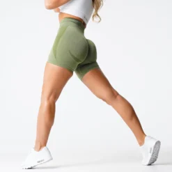 Meadow Contour Seamless Shorts -NVGTN Store DSC02901