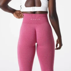 Crimson NV Seamless Leggings -NVGTN Store DSC03018