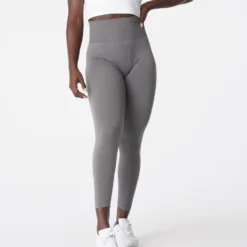 Charcoal Solid Seamless Leggings 8 Charcoal Solid Seamless Leggings -NVGTN Store DSC03106