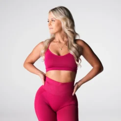 Winterberry Cascade Seamless Bra -NVGTN Store DSC03144