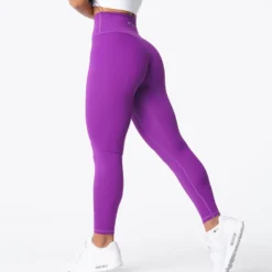 Zinnia Signature 2.0 Leggings -NVGTN Store DSC03414