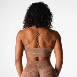 Sand Flourish Seamless Bra -NVGTN Store DSC03531