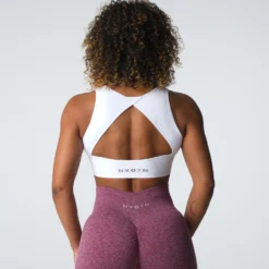 White Empower Seamless Bra -NVGTN Store DSC03560