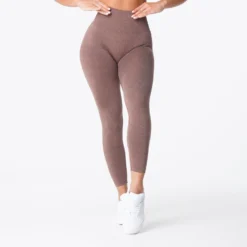 Cocoa Curve Seamless Leggings -NVGTN Store DSC03566