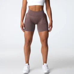 Cocoa Contour Seamless Shorts -NVGTN Store DSC03647