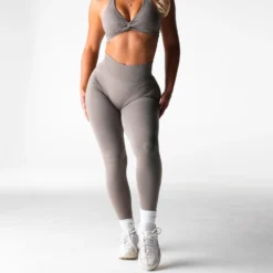 Taupe Endura Seamless Leggings -NVGTN Store DSC04204