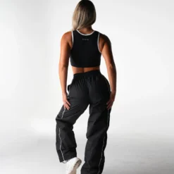 Black Classic Stride Bra -NVGTN Store DSC04270 2cdef1af b687 4084 b407 d7ce0e11f803