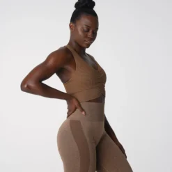 Mocha Cinched Seamless Bra -NVGTN Store DSC04318