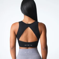 Black Empower Seamless Bra -NVGTN Store DSC04489