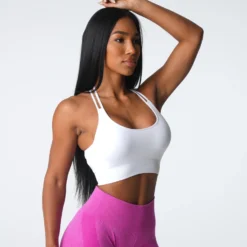 White Virtue Seamless Bra -NVGTN Store DSC04514