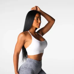 White Wander Seamless Bra -NVGTN Store DSC05165