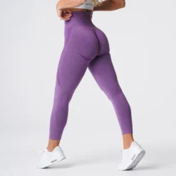 Violet Contour Seamless Leggings -NVGTN Store DSC05781