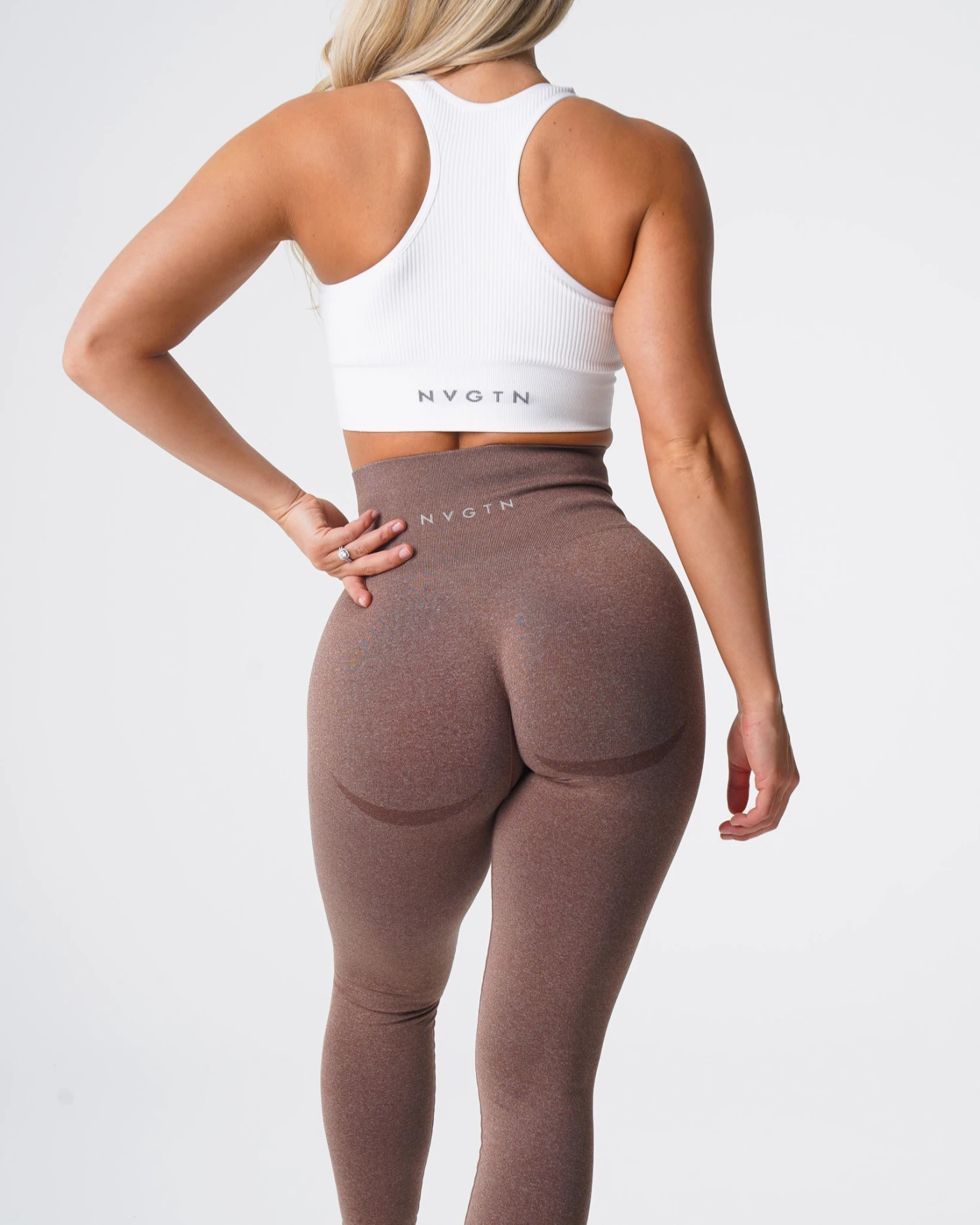 Cocoa Contour Seamless Leggings 5 Cocoa Contour Seamless Leggings - Image 3