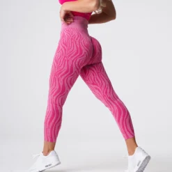 Fuchsia Zebra Seamless Leggings -NVGTN Store DSC05887 1