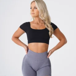 Black Serene Seamless Bra -NVGTN Store DSC05981new