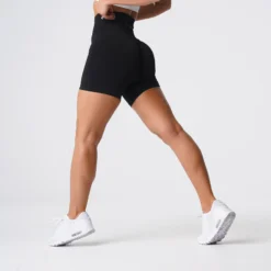 Black Solid Seamless Shorts