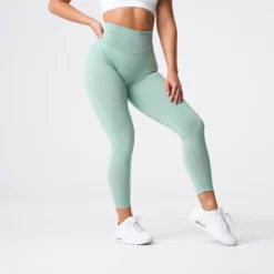 Sage Green Curve Seamless Leggings -NVGTN Store DSC06016
