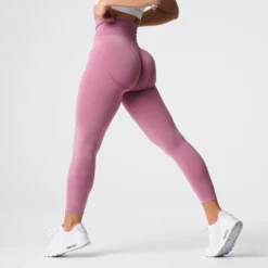 Pastel Pink Curve Seamless Leggings